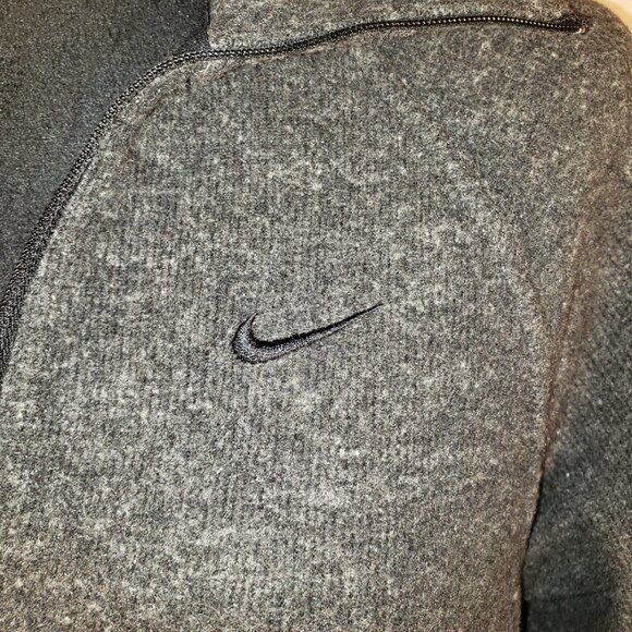 Nike Gray 1/4 Zip Pullover Small - Picture 2 of 5